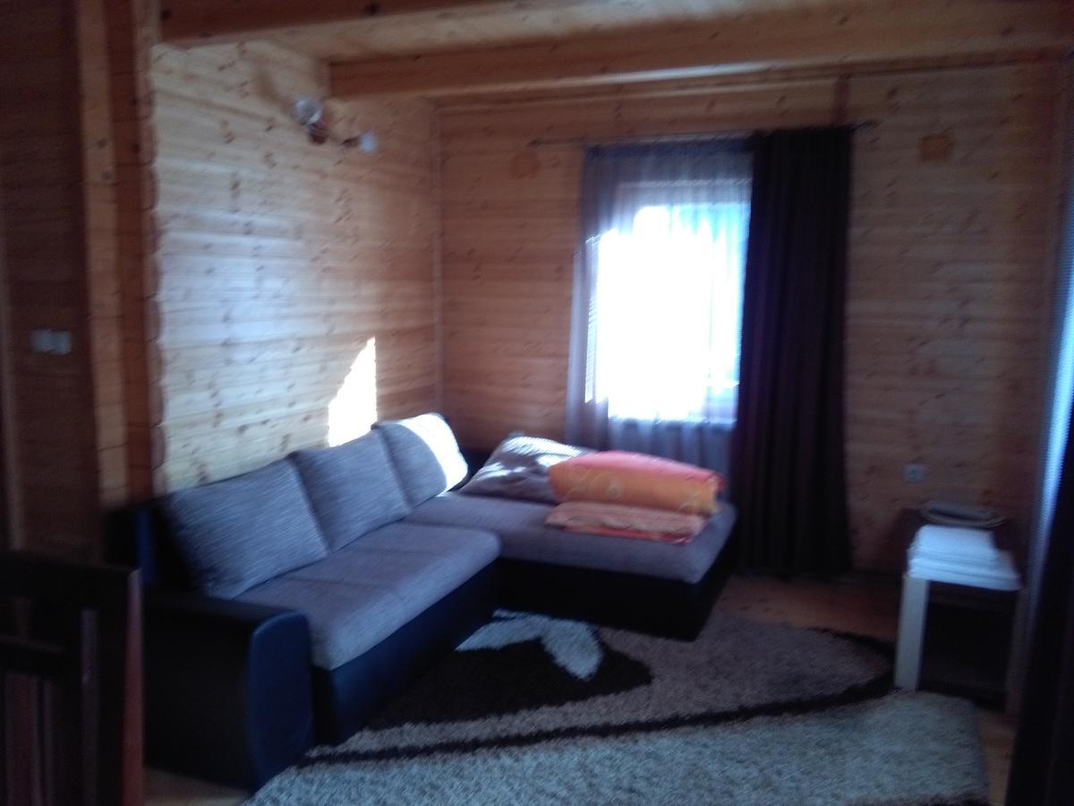 קולאסין Apartments Breza מראה חיצוני תמונה